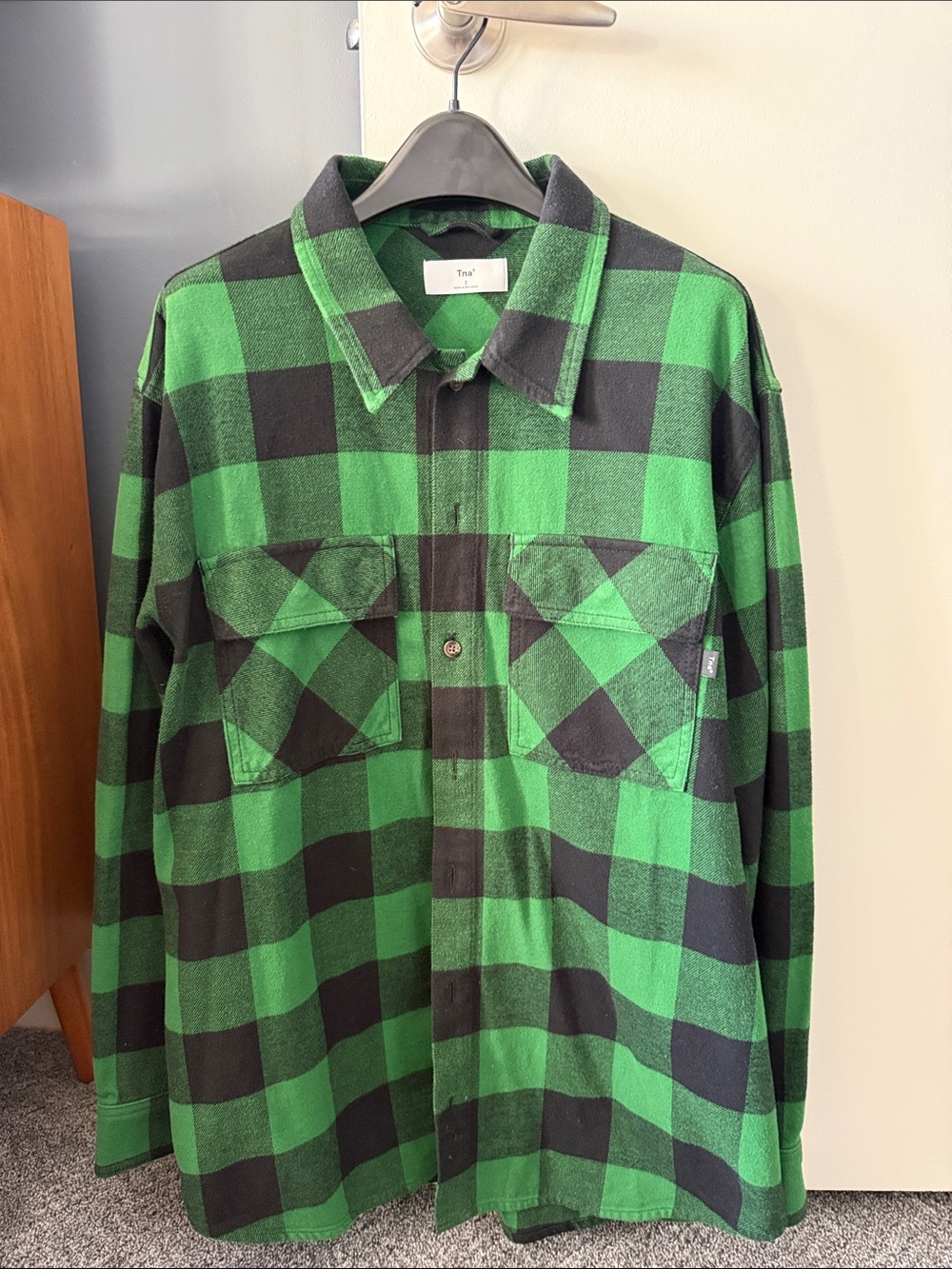 Aritzia TNA Green Black Buffalo Plaid Flannel Shirt